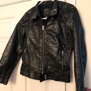 Woman’s XS GAP Leather motorcycle Jacket Excellent